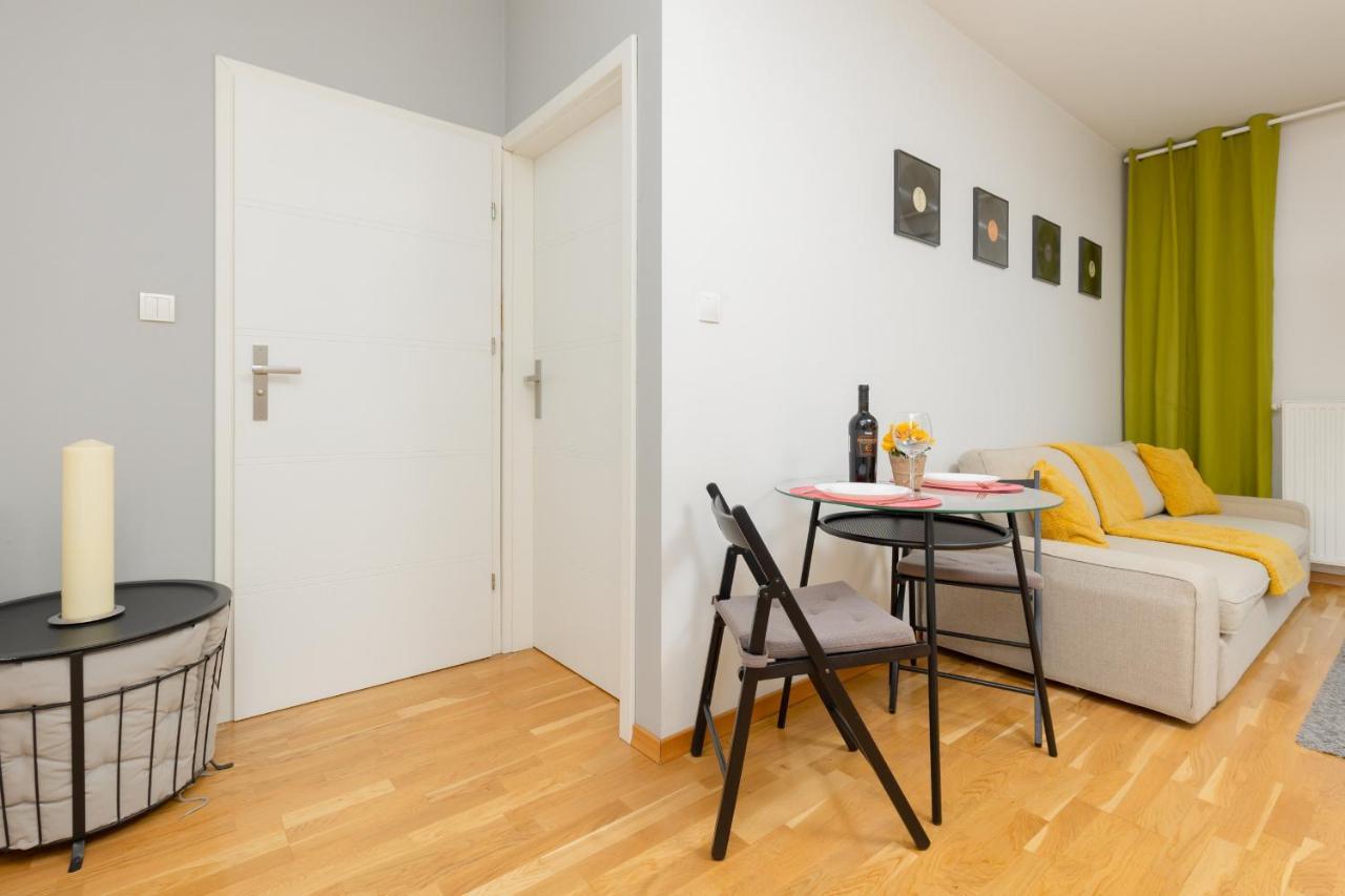 Warsaw Bemowo Modern Apartment Dywizjonu 303 By Noclegi Renters Exterior photo